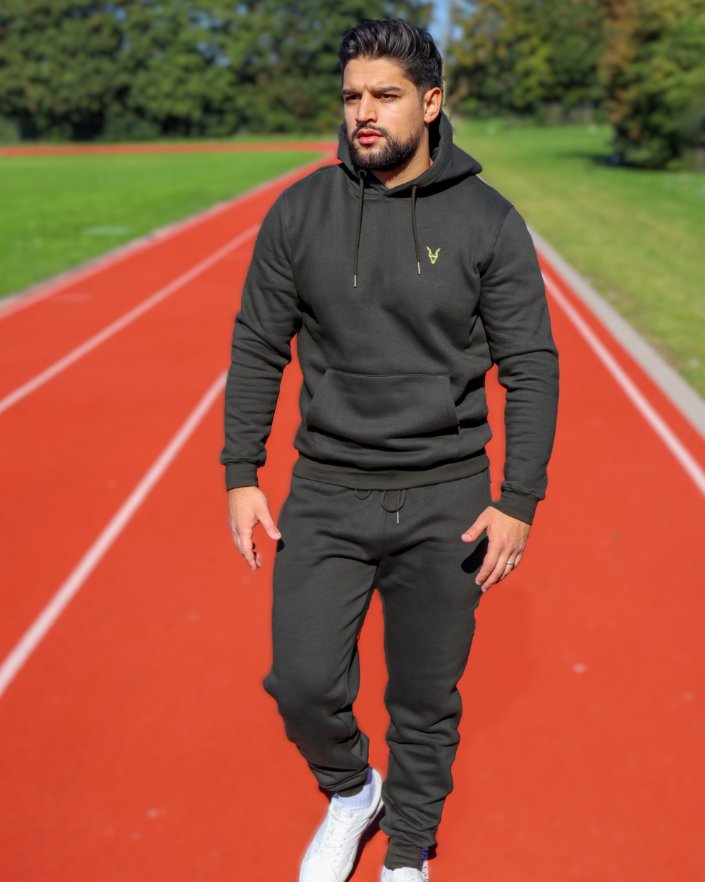 Hoodie Grün Logo Rot/Gelb