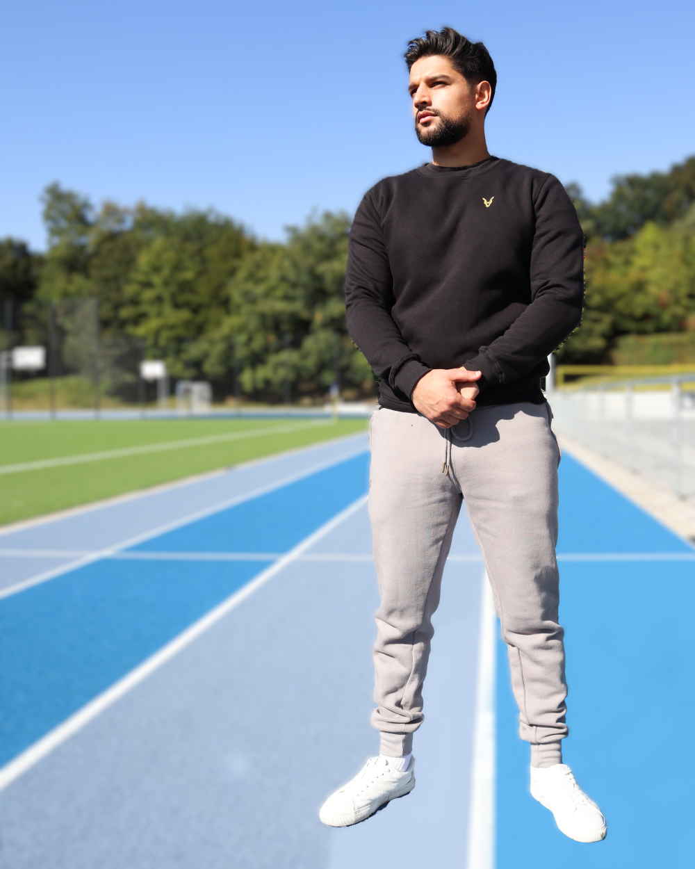 Pullover Schwarz Logo Rot/Gelb