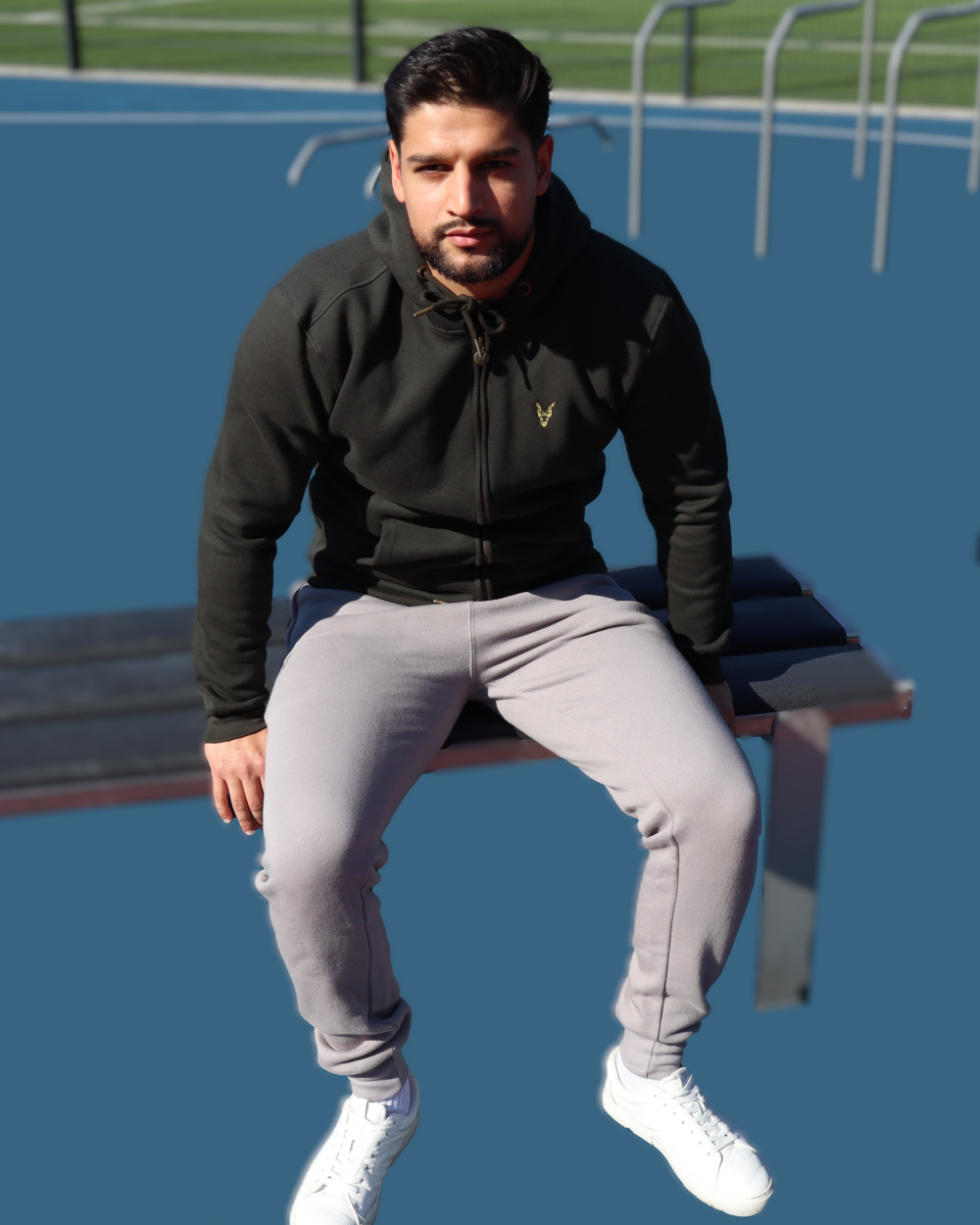 Hoddie Zipper Grün Logo Rot/Gelb