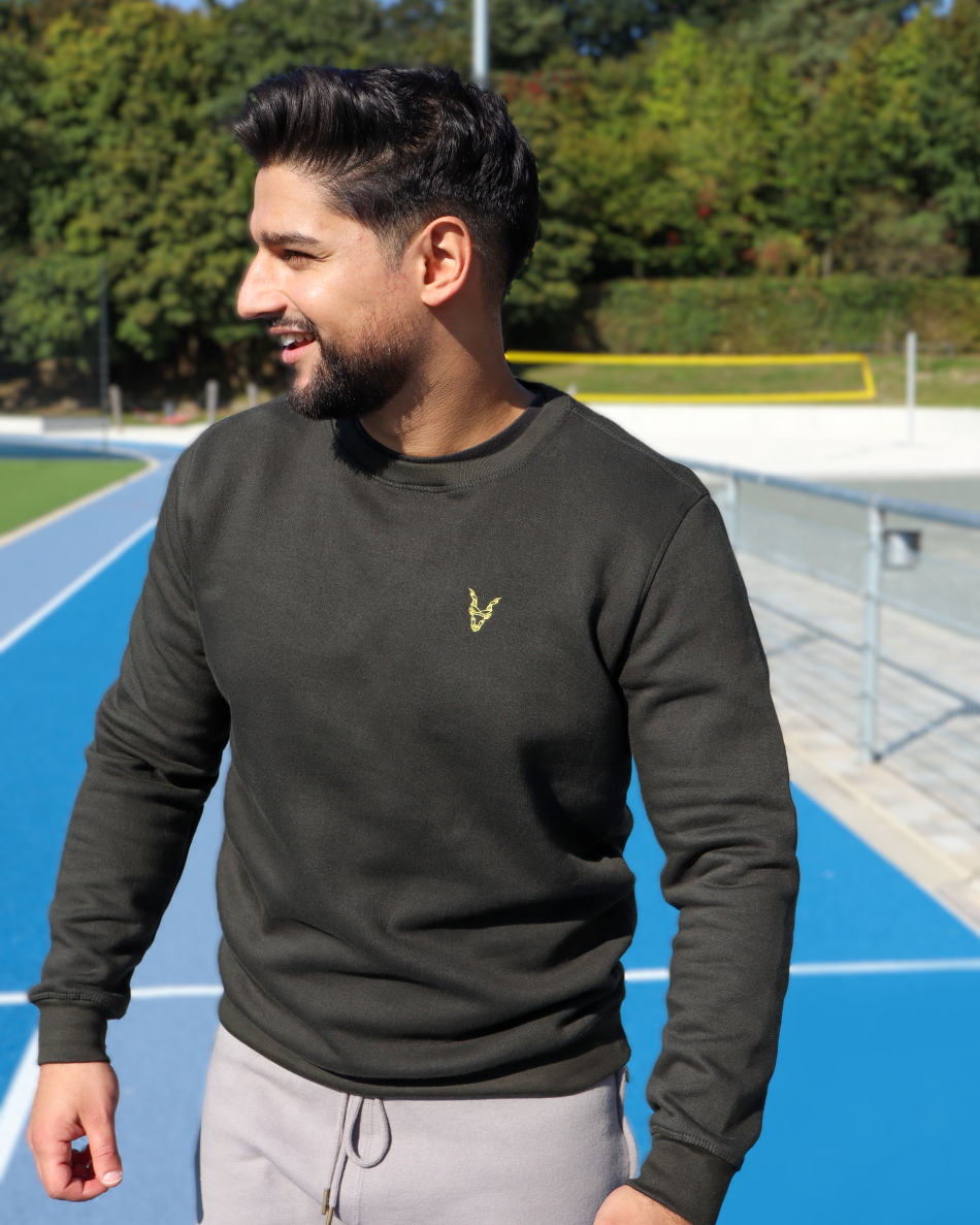 Pullover Grün Logo Rot/Gelb